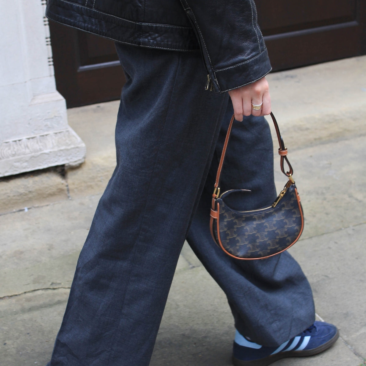 Mini Ava Triomphe Canvas Shoulder Bag in Brown