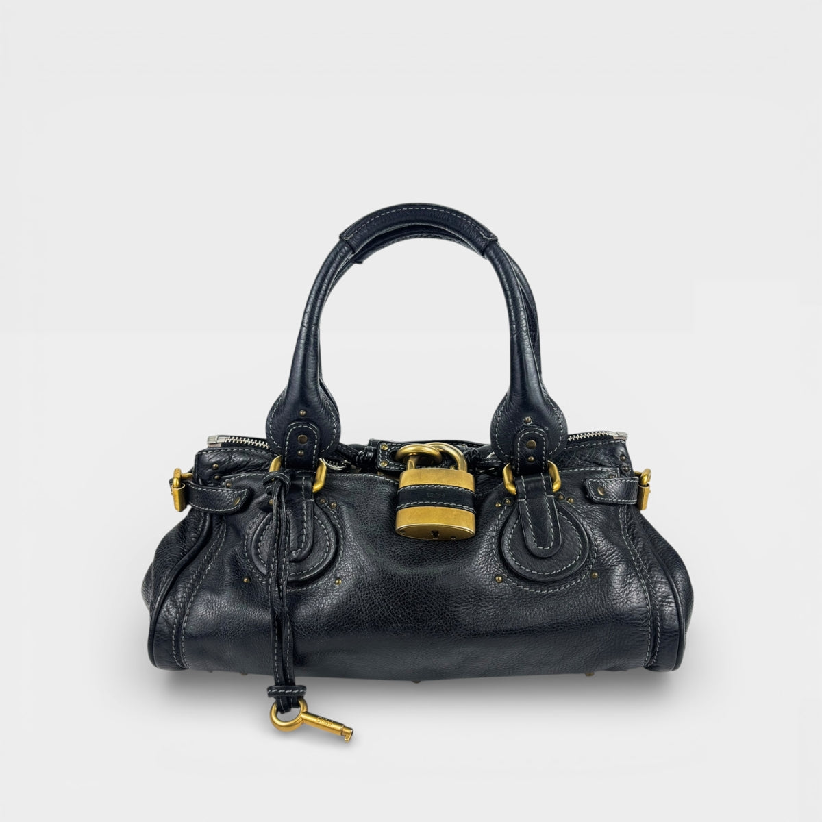 CHLOÉ Paddington Shoulder Bag in Black Leather with Gold Hardware 