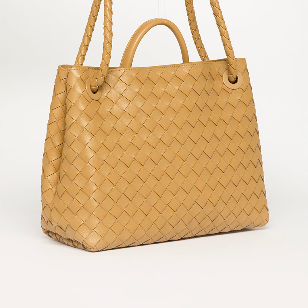 Medium Andiamo Intrecciato Leather Bag in Dark Praline