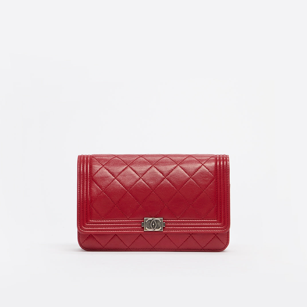 Boy Wallet On Chain in Red Leather