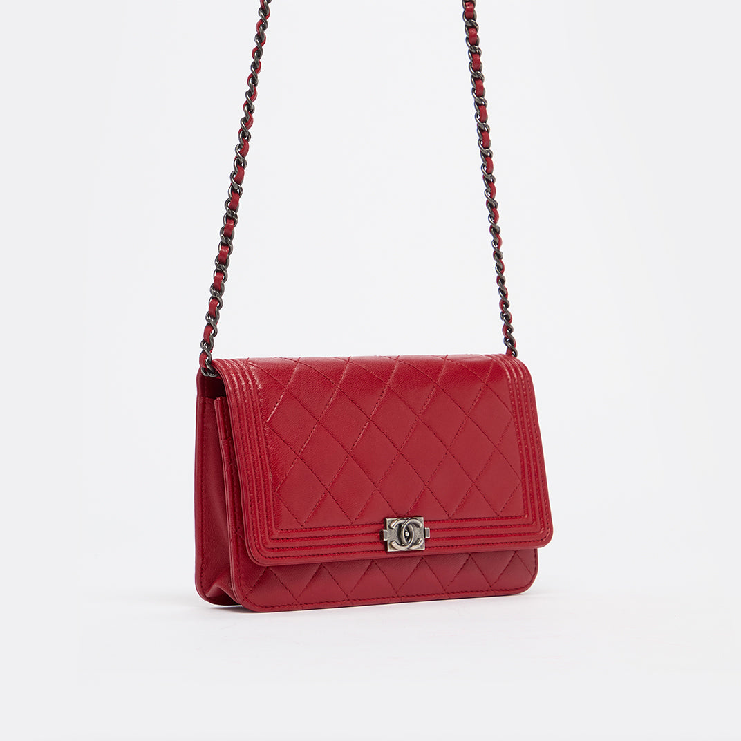 Boy Wallet On Chain in Red Leather