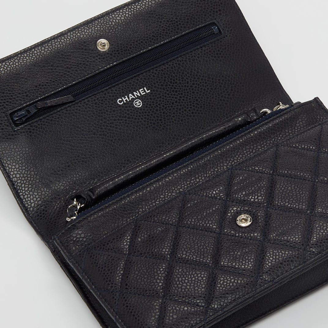 Wallet On Chain in Navy Blue Caviar Leather 2013 - 2014