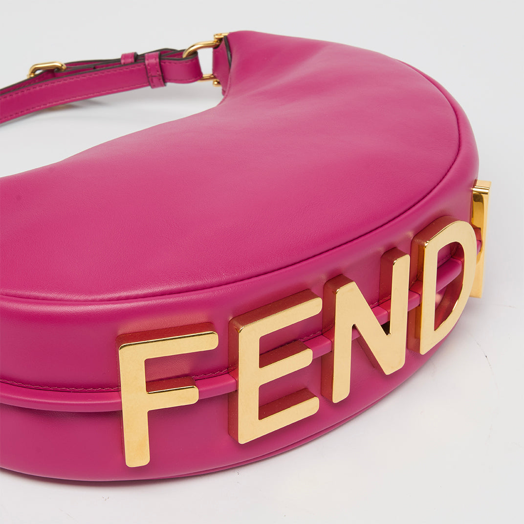 Small Fendigraphy in Fuchsia
