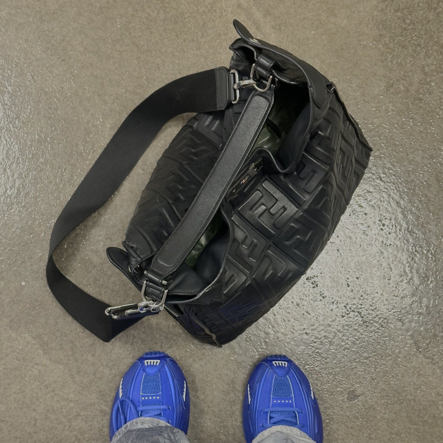 Peekaboo X-Lite Fit Tote Bag in Black Nappa Leather