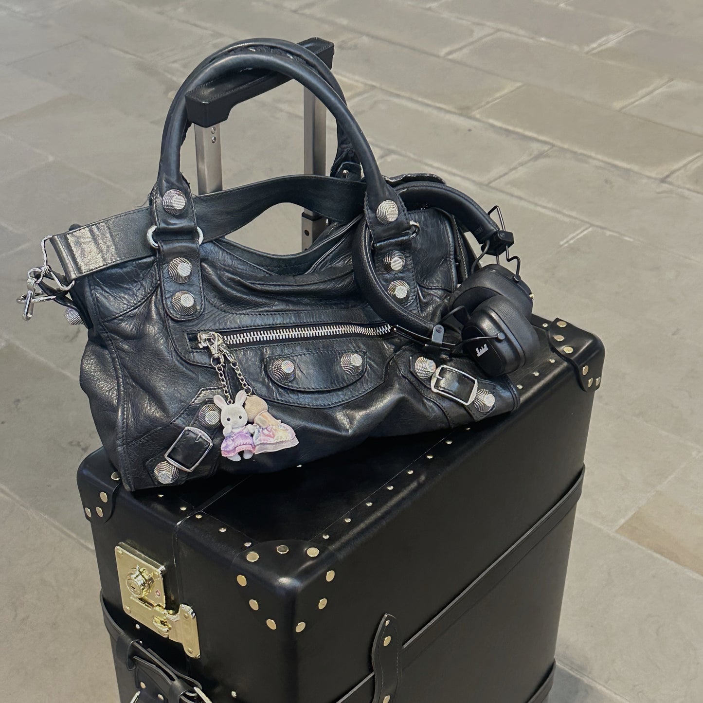 City Medium Bag in Black Leather
