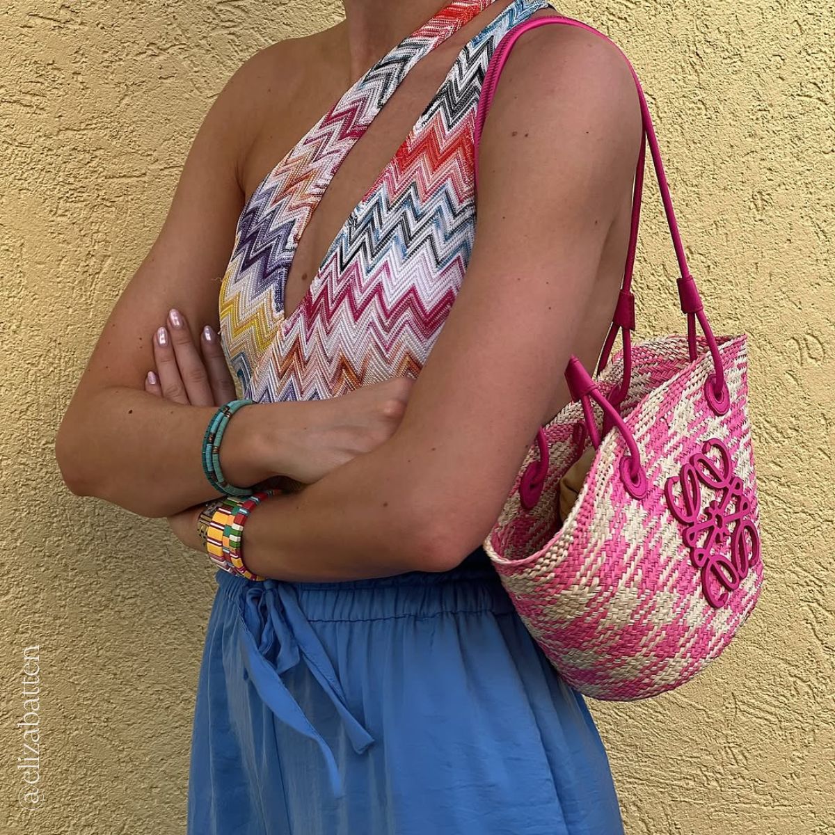 Small Anagram Basket Bag in Fuchsia