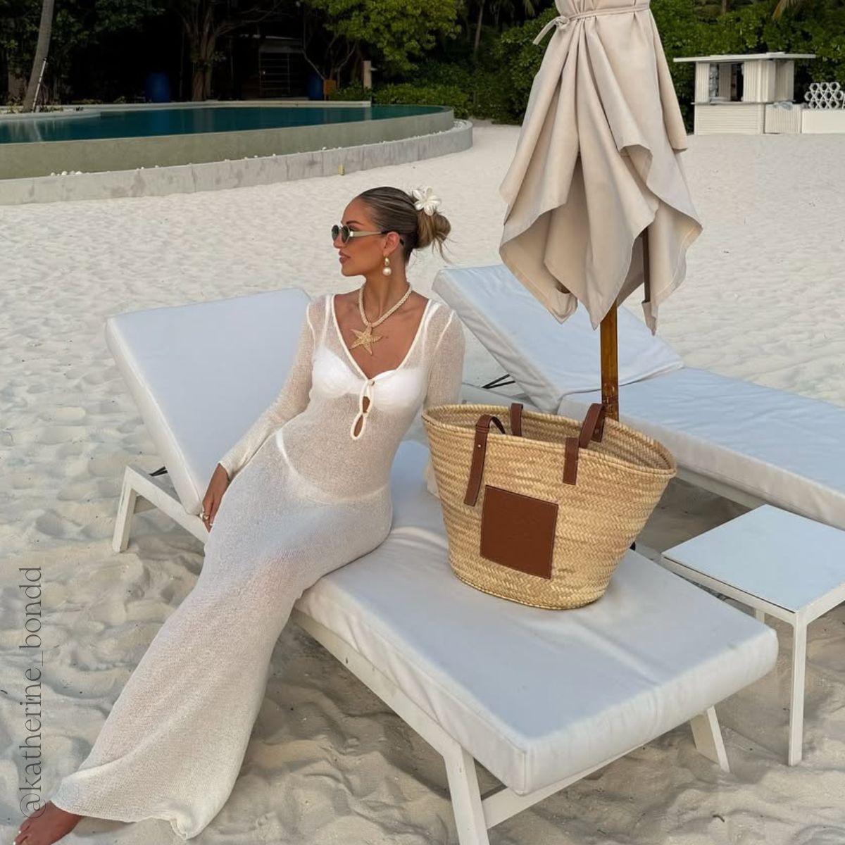 Large Basket Bag in Tan