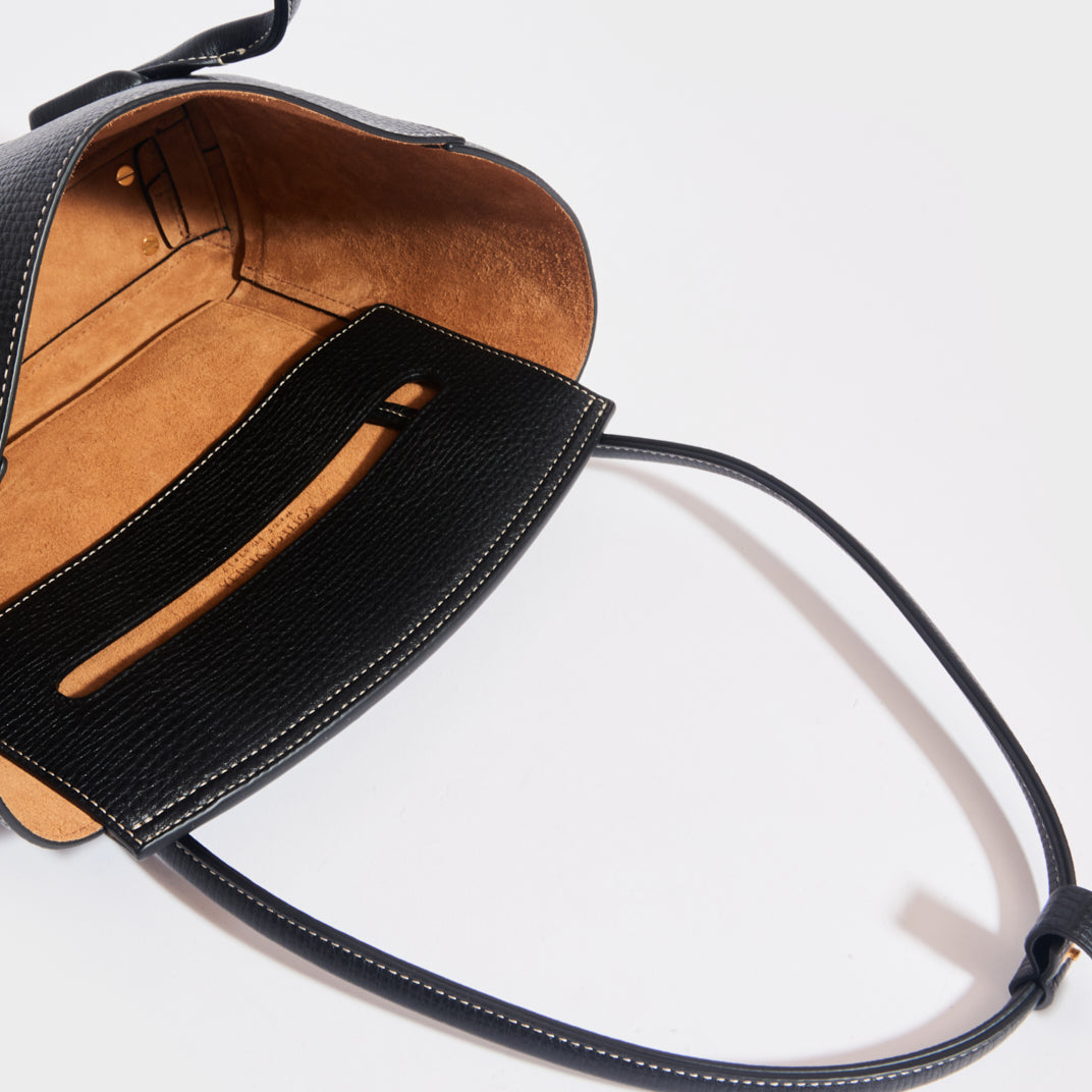 Arco Small Leather Tote Bag in Black