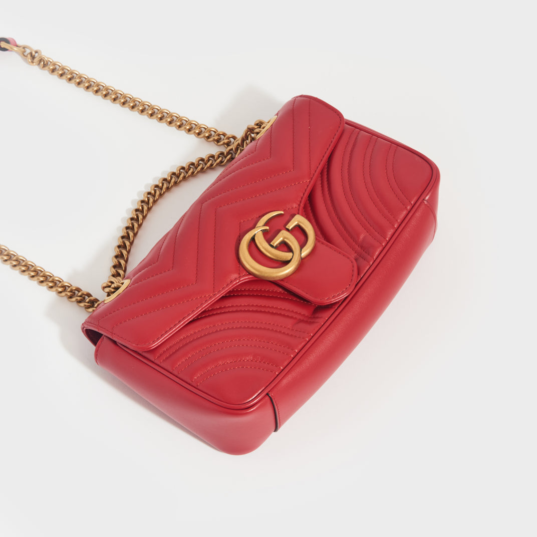GG Marmont matelassé chain mini bag in red leather