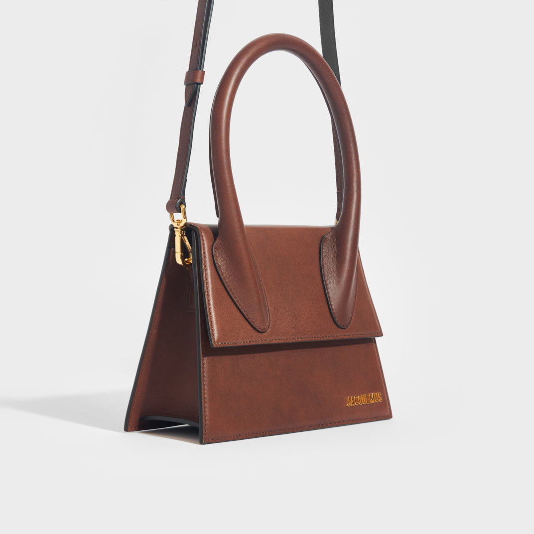 JACQUEMUS Le Grand Chiquito in Dark Brown