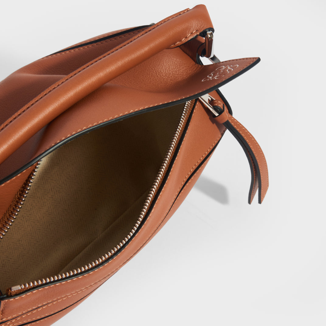 Small Puzzle Bag in Tan Smooth Leather