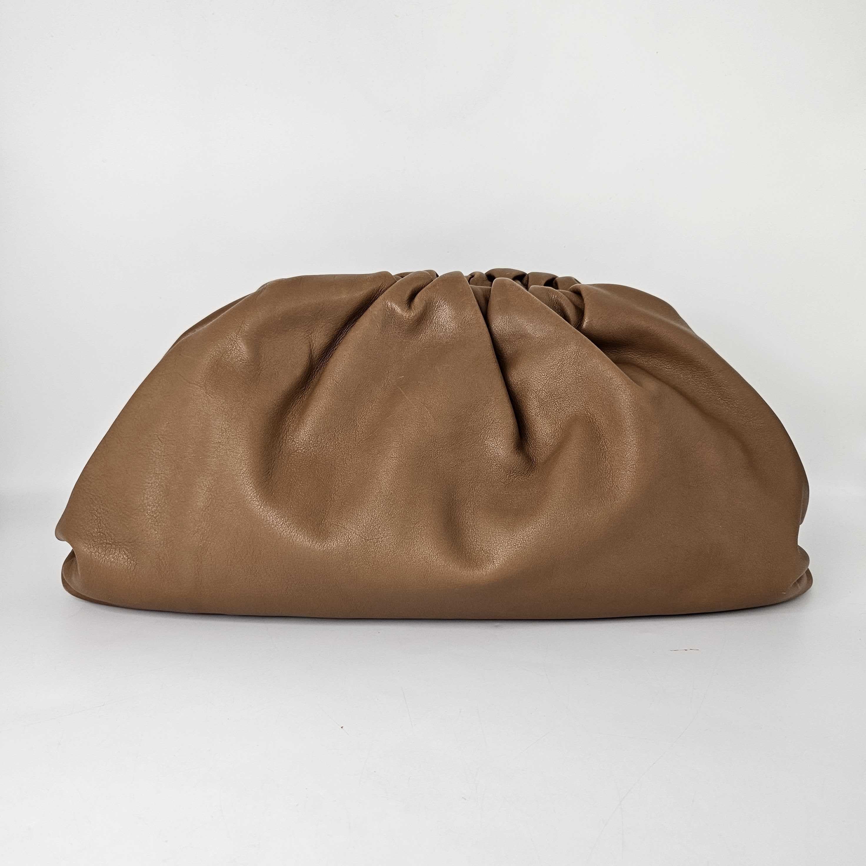 The Pouch Leather Clutch in Cammello [ReSale]