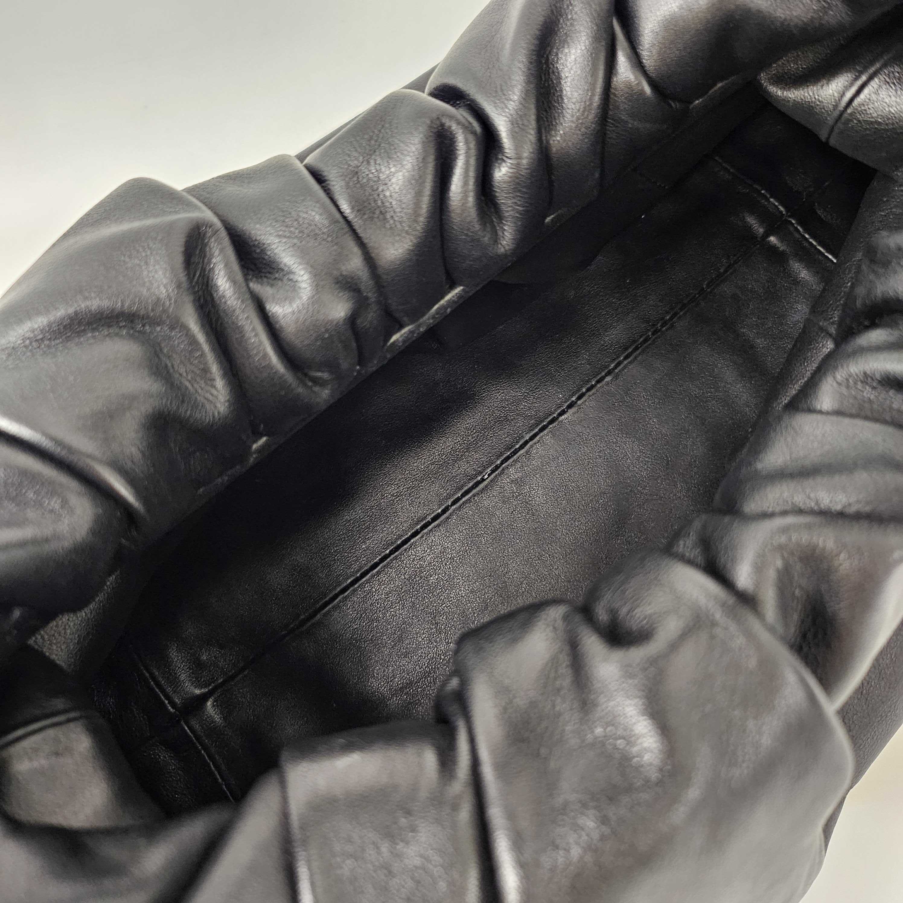 Medium Shoulder Pouch Leather Bag in Black [ReSale]