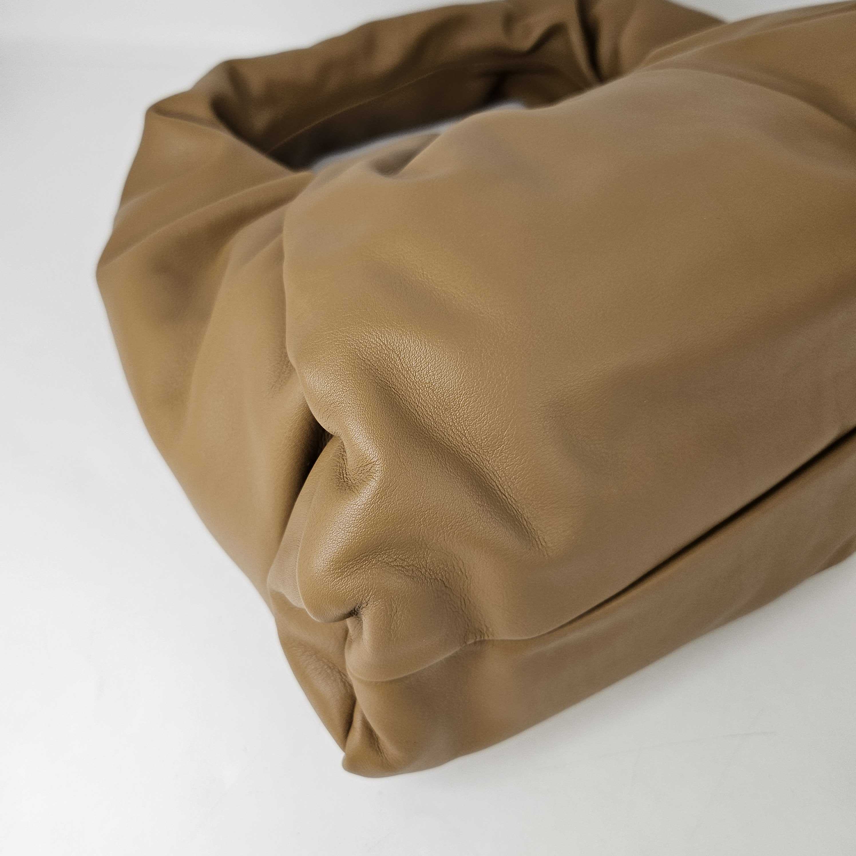 Medium Shoulder Pouch Leather Bag in Moutarde [ReSale]