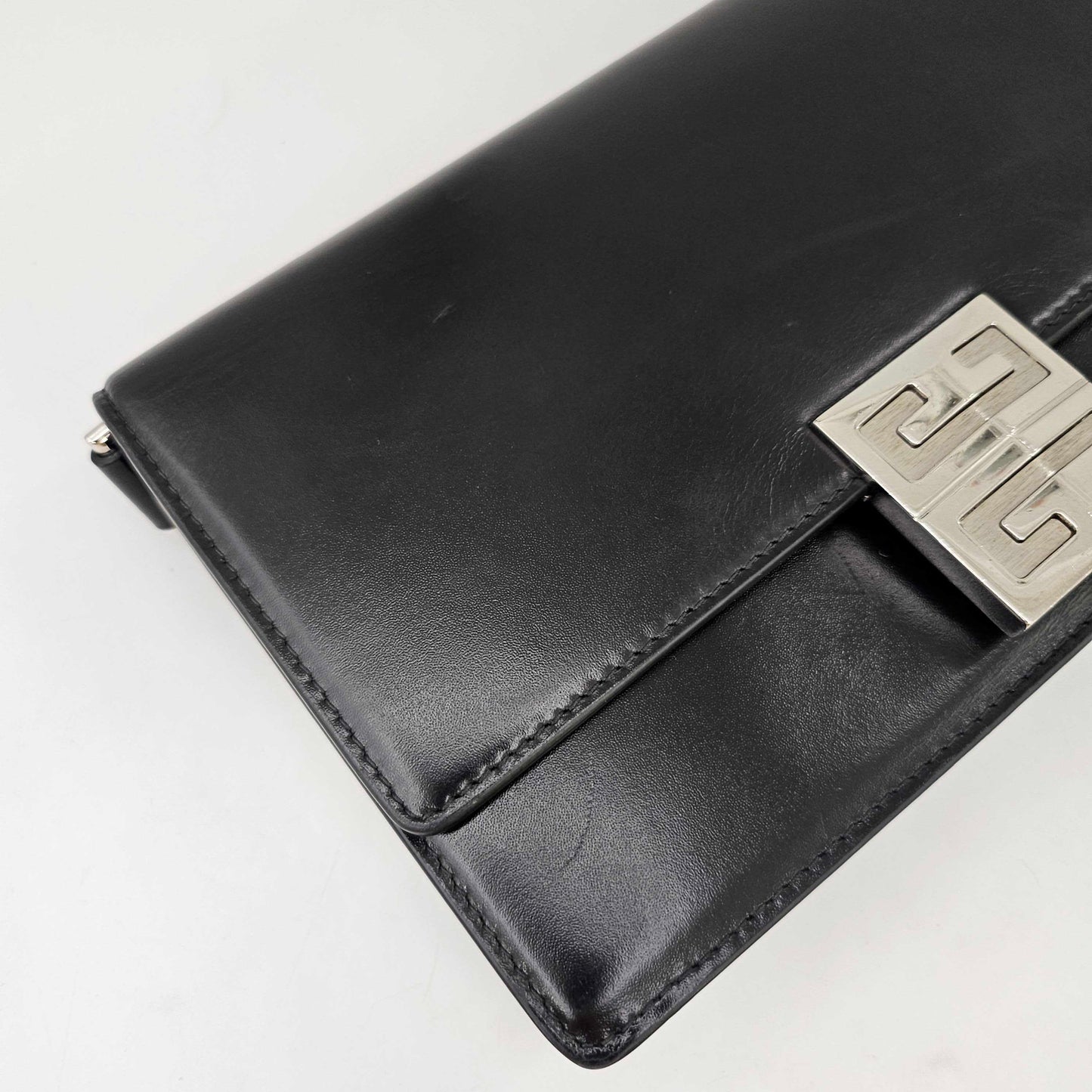 Small 4G Crossbody Bag in Black [ReSale]