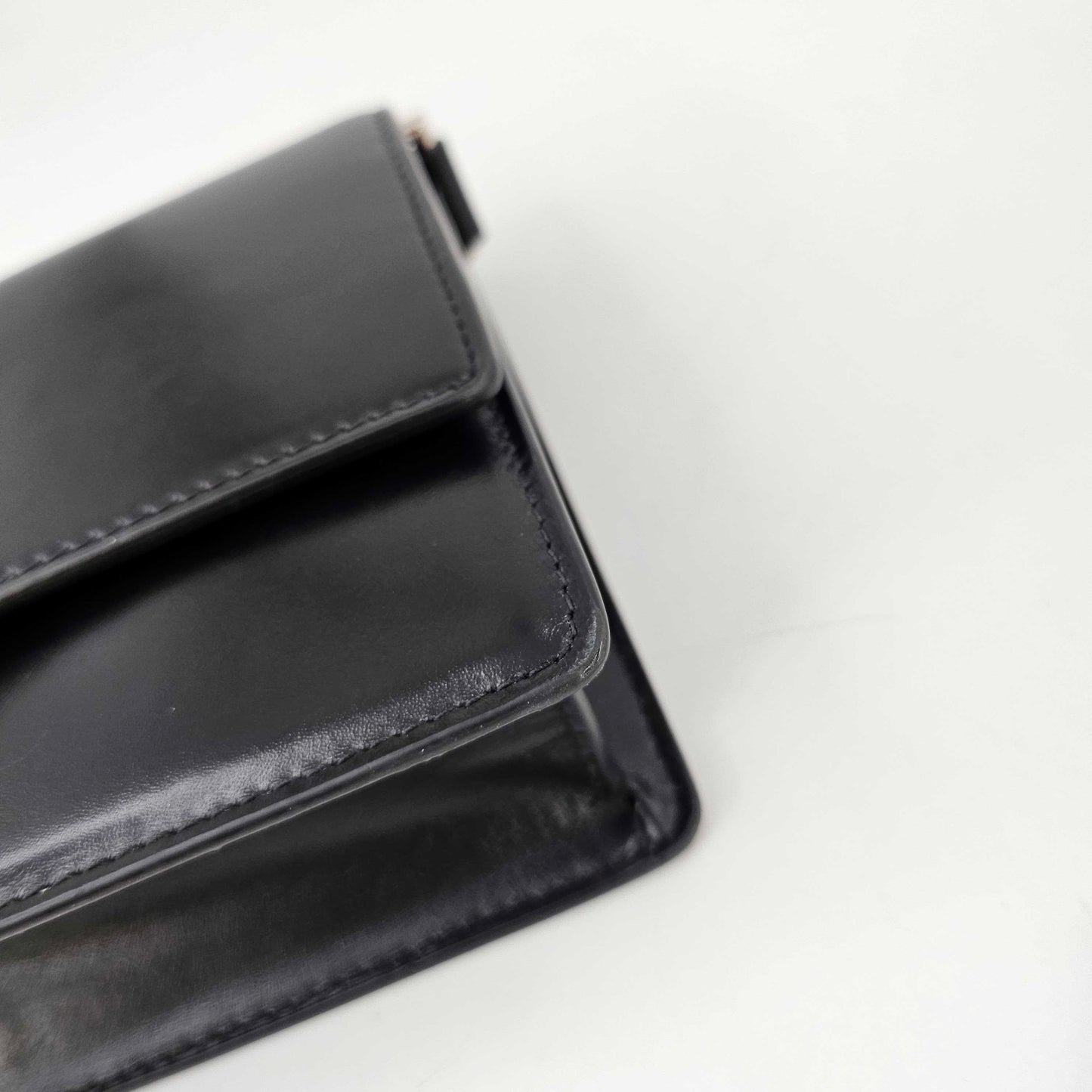 Small 4G Crossbody Bag in Black [ReSale]