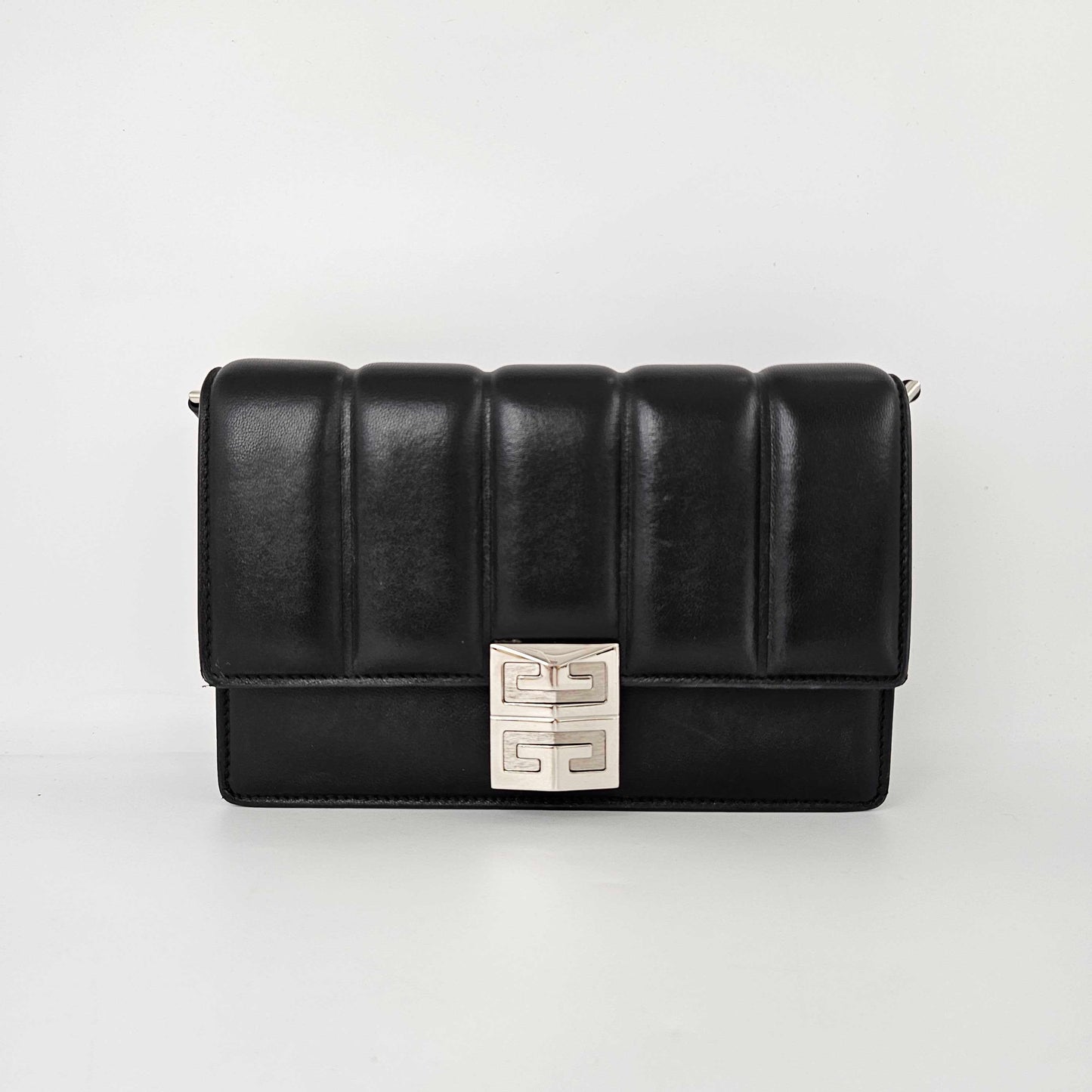 Small 4G Padded Leather Bag in Black [ReSale]