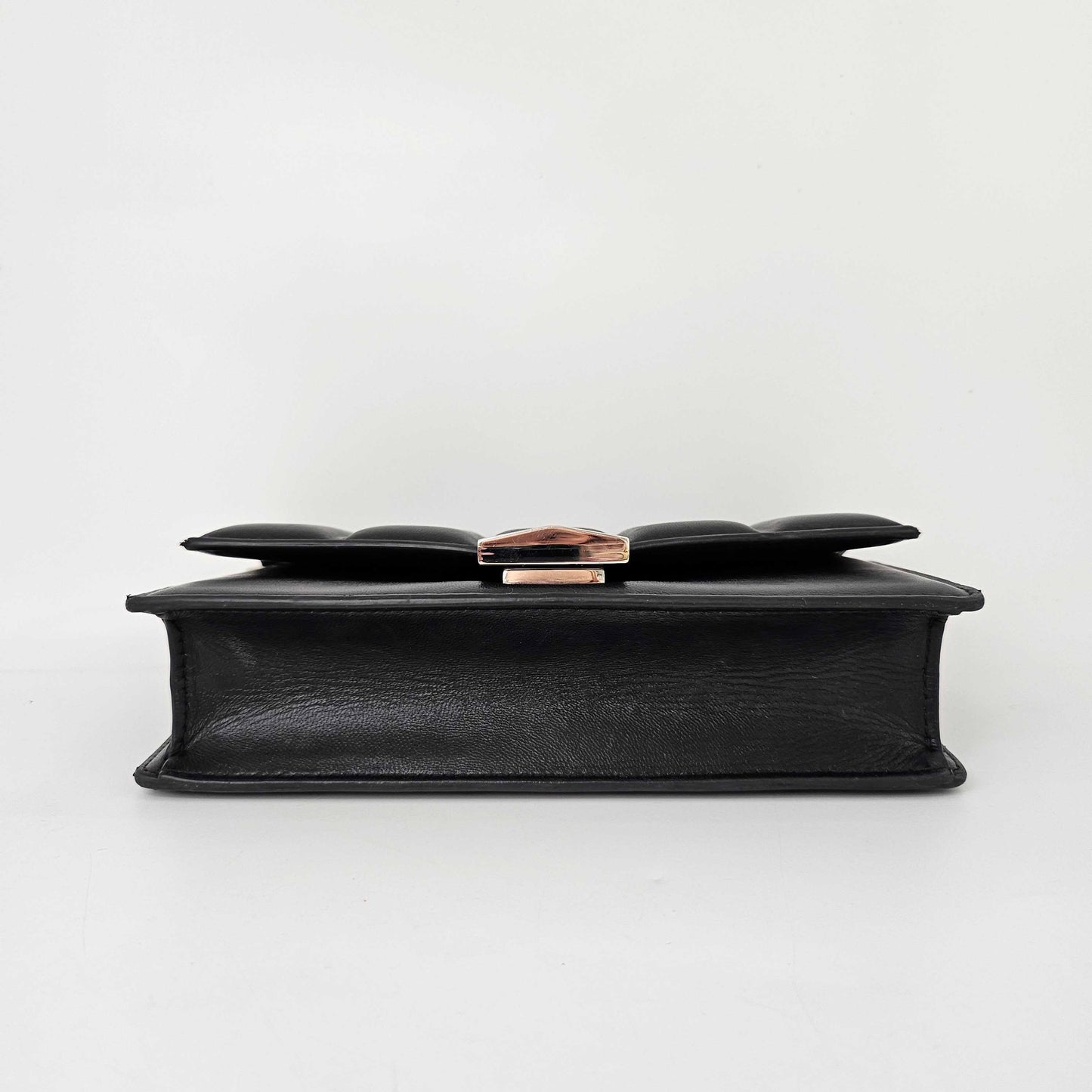 Small 4G Padded Leather Bag in Black [ReSale]