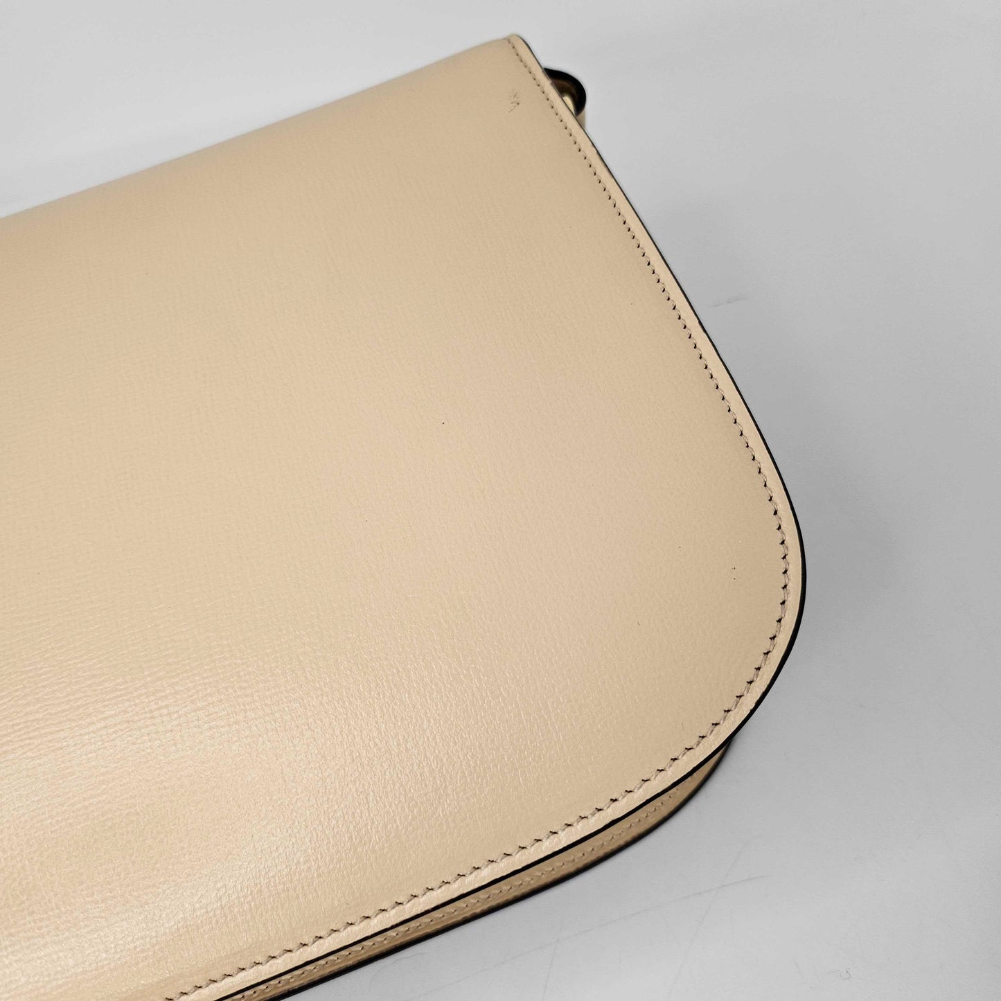 Horsebit 1955 Leather Shoulder Bag in Bubble Tea [ReSale]