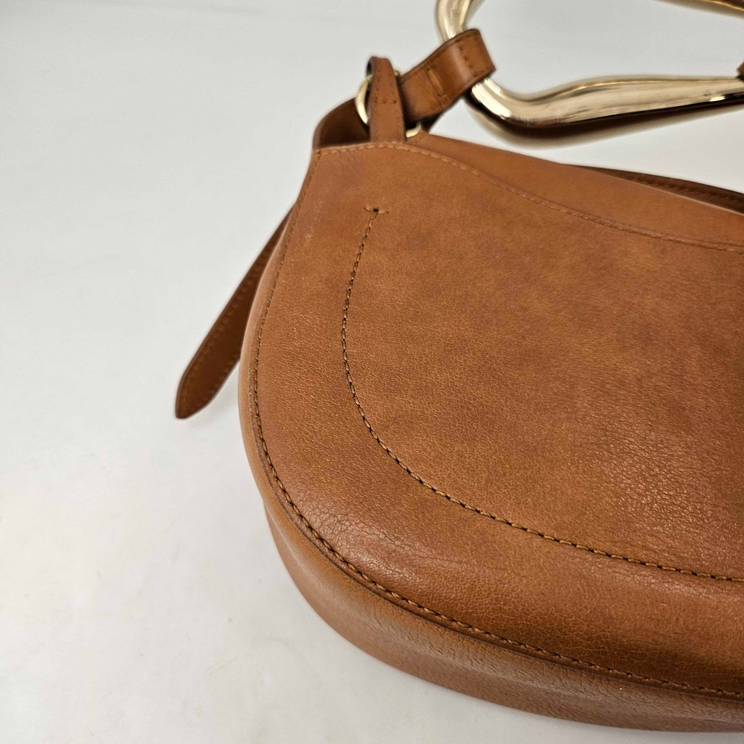 Kiss Small Leather Tote in Tan [ReSale]