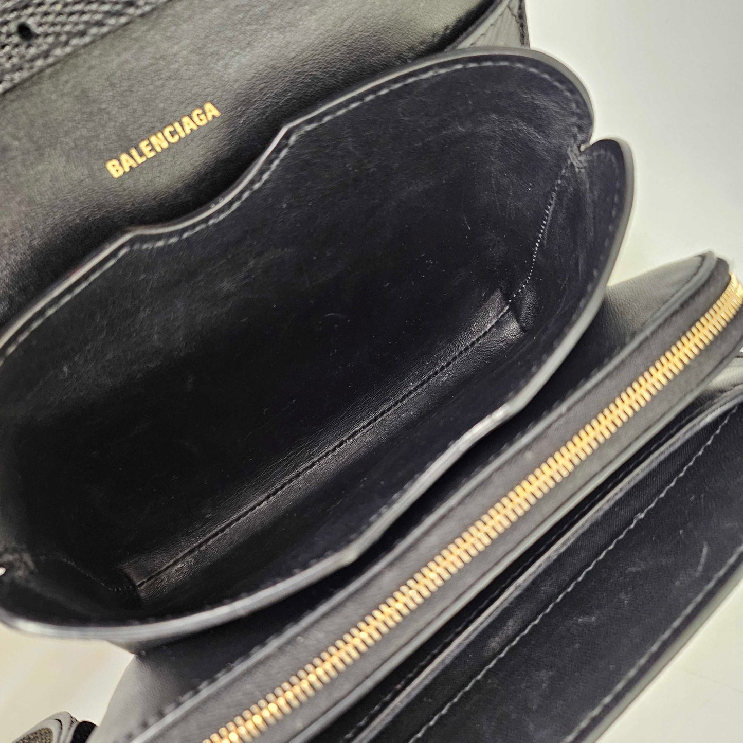 B Small Lizard Effect Cross-body Bag in Black [ReSale]