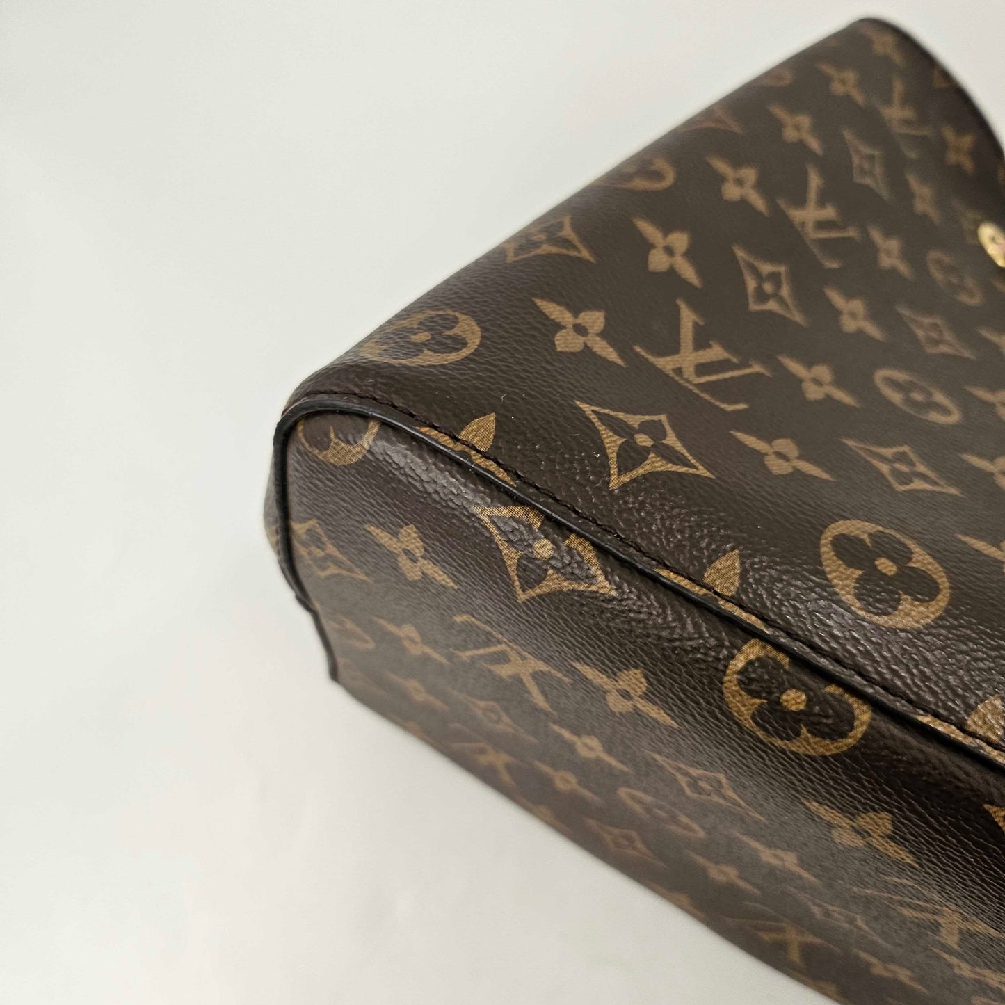 NéoNoé MM Bucket Bag in Monogram Canvas and Pink [ReSale]