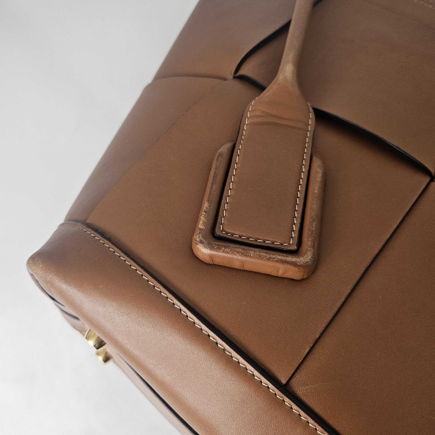 Arco Large Intrecciato Leather Tote Bag in Wood [ReSale]