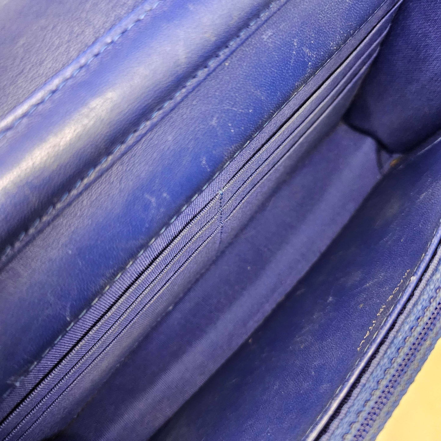 Chevron Wallet on Chain in Cobalt Blue Lambskin Leather 2017 - 2018 [ReSale]