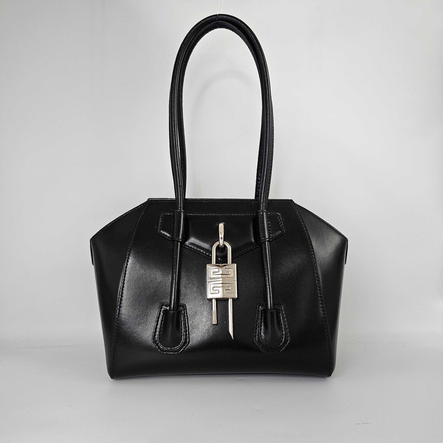 Antigona Lock Mini Leather Bag in Black [ReSale]