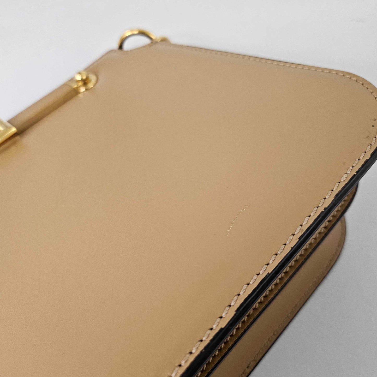 Touch Leather Bag in Beige [ReSale]