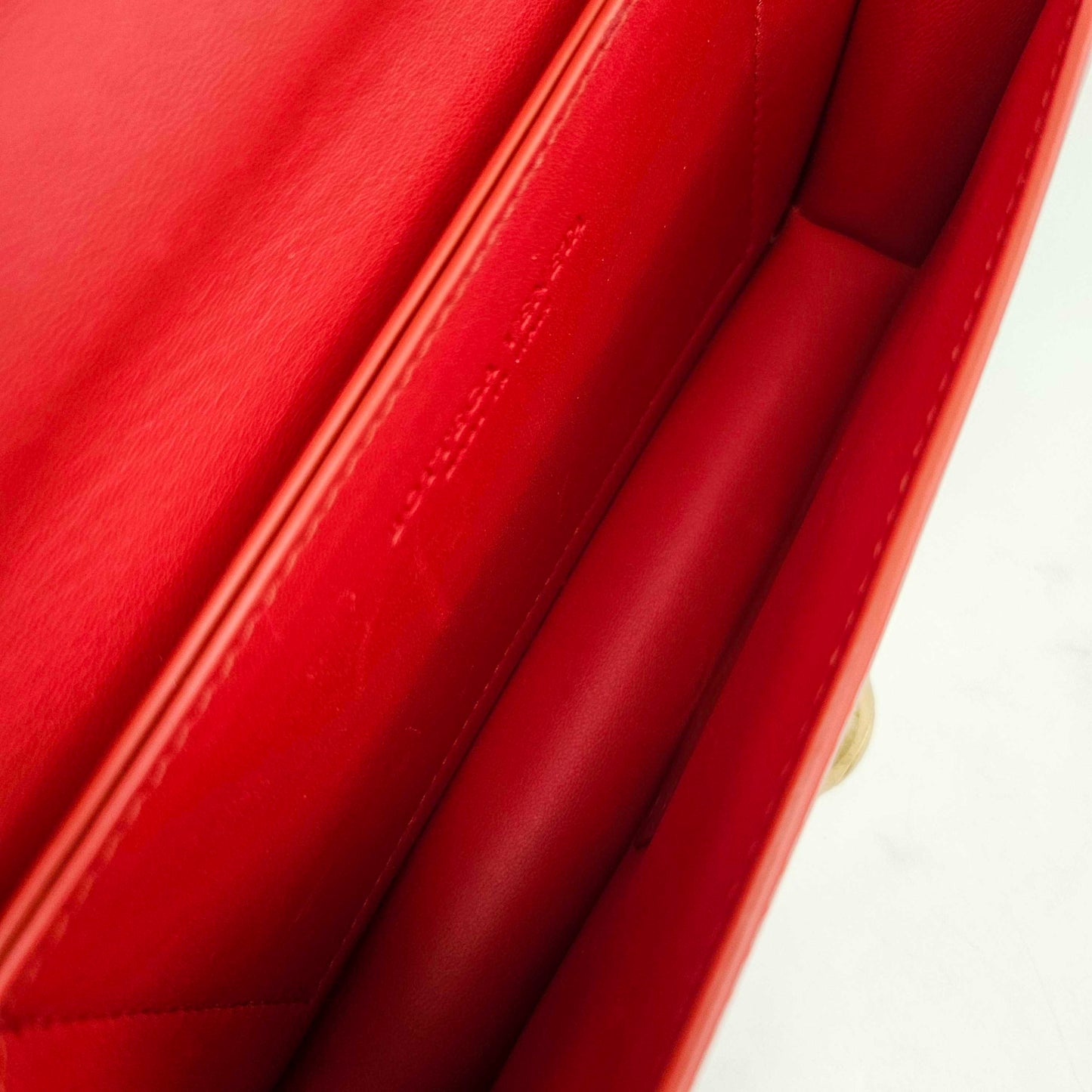 The Classic Mini Leather Shoulder Bag in Red [ReSale]