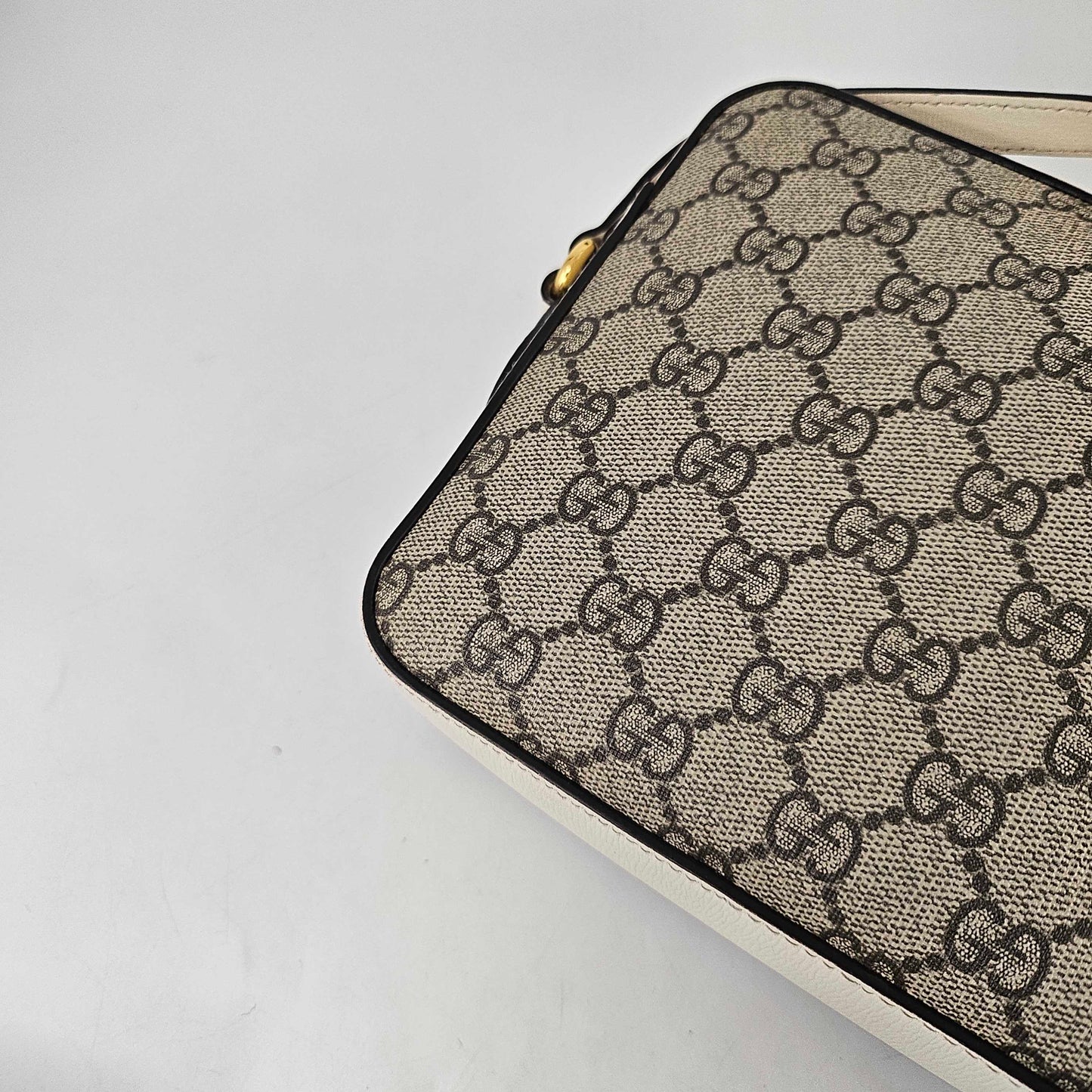 Horsebit 1955 GG Supreme Small Crossbody Bag with White Leather Trim [ReSale]
