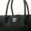 Executive Cerf Tote in Black Caviar Leather