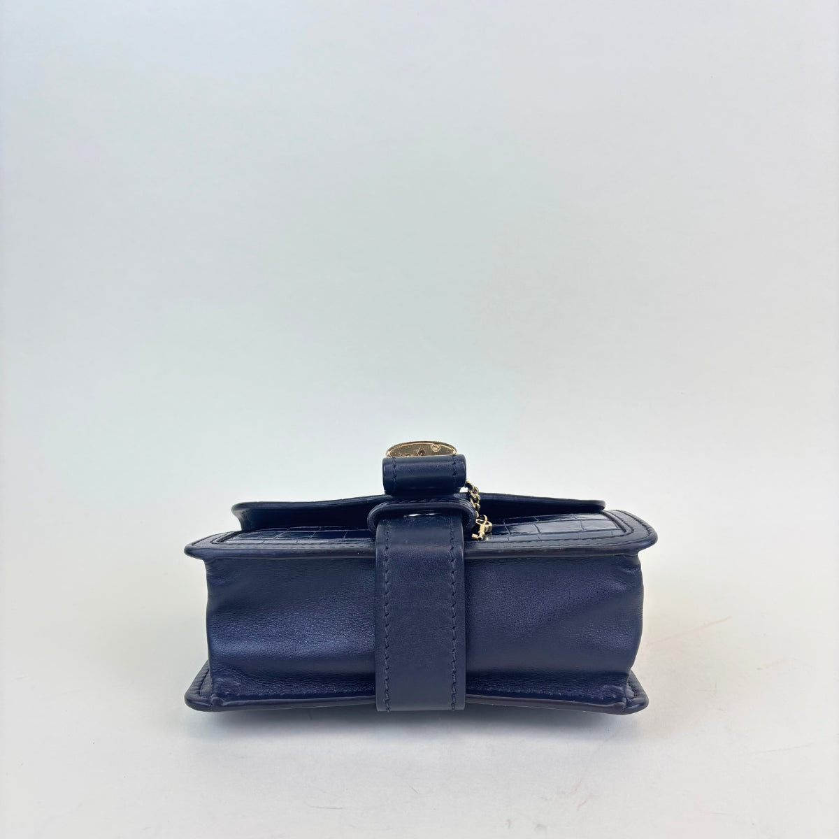 Mini Aby Chain Crocodile-effect Shoulder Bag in Navy [ReSale]