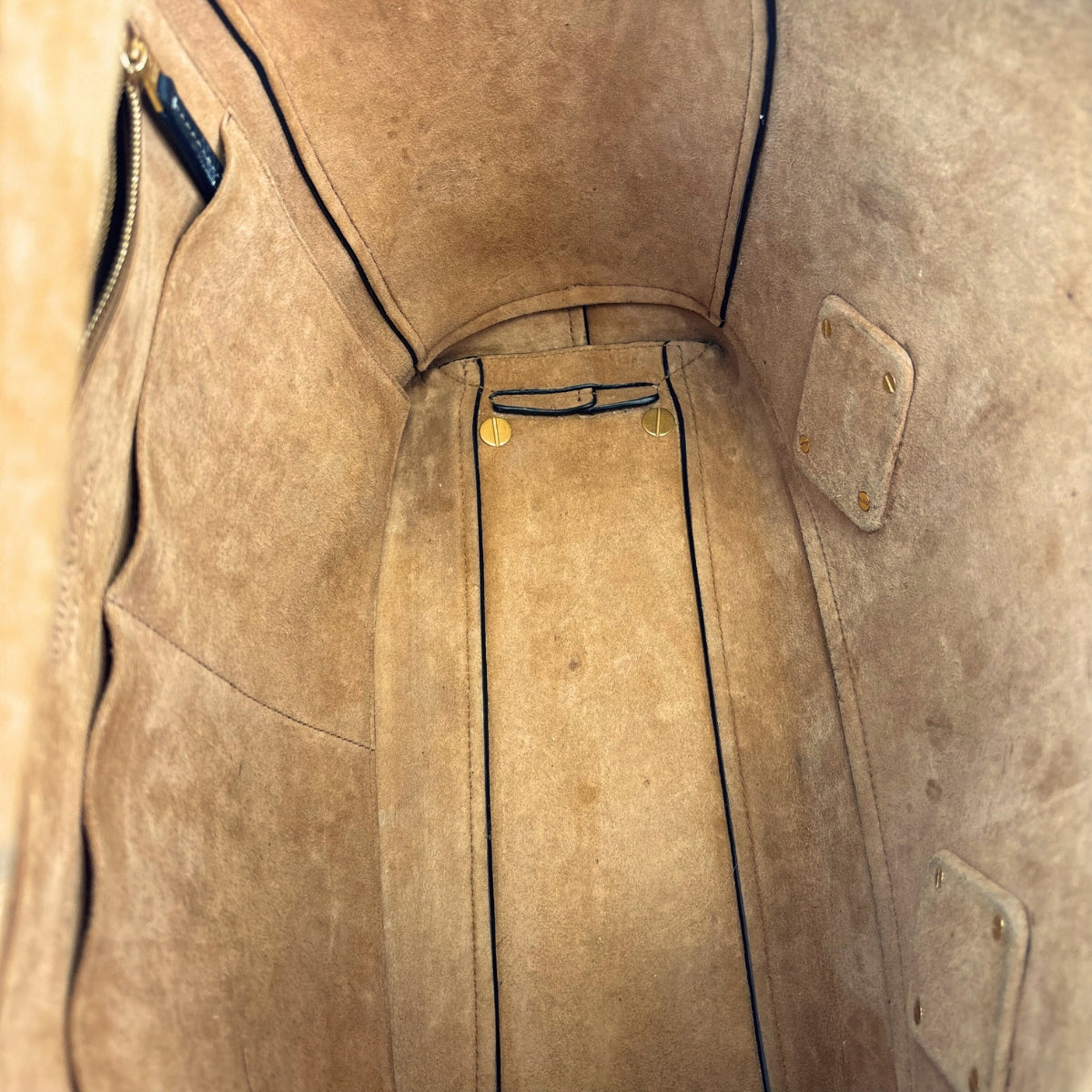 Arco Large Grained Leather Tote in Black with Gold Hardware [ReSale]