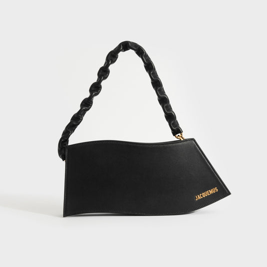 La Vague Shoulder Bag in Black Leather