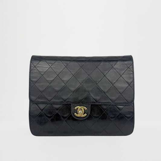 Vintage Timeless Classic Single Flap in Black Lambskin 1994 - 1996