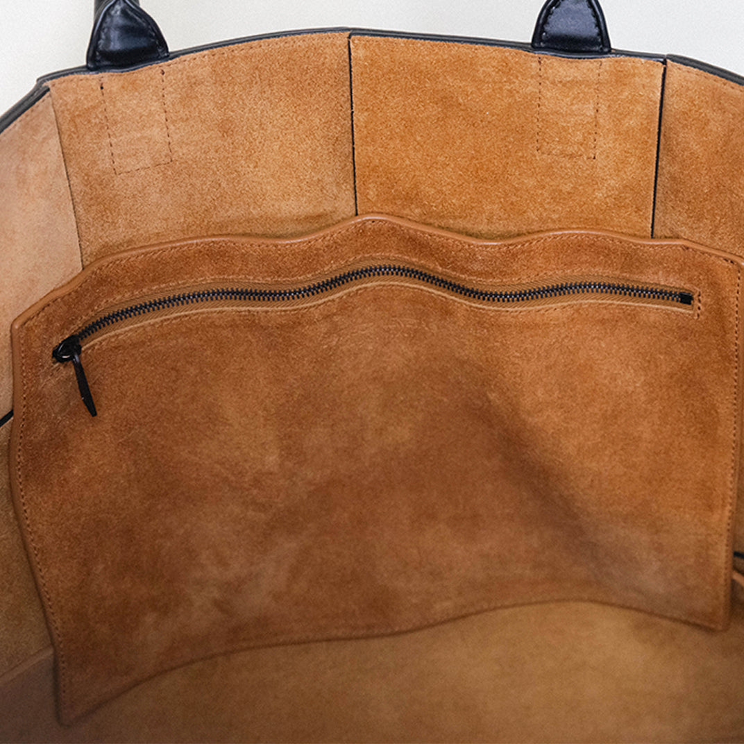 Arco Large Intrecciato Lambskin Tote Bag in Black
