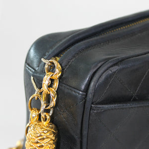 CHANEL CC Diamond-Quilted Tassel Crossbody Bag in Black 1989 - 1991 [ReSale]