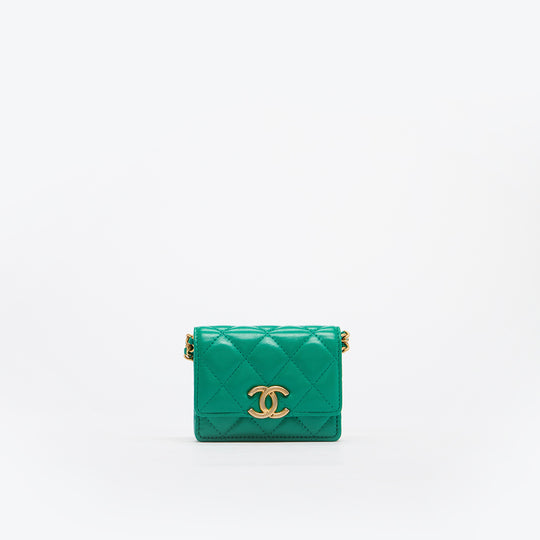 Micro CC Clutch With Chain Crossbody Bag in Green Quilted Lambskin