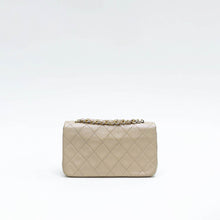 Load image into Gallery viewer, CHANEL Classic Single Flap Bag in Beige Lambskin 2011 [ReSale]