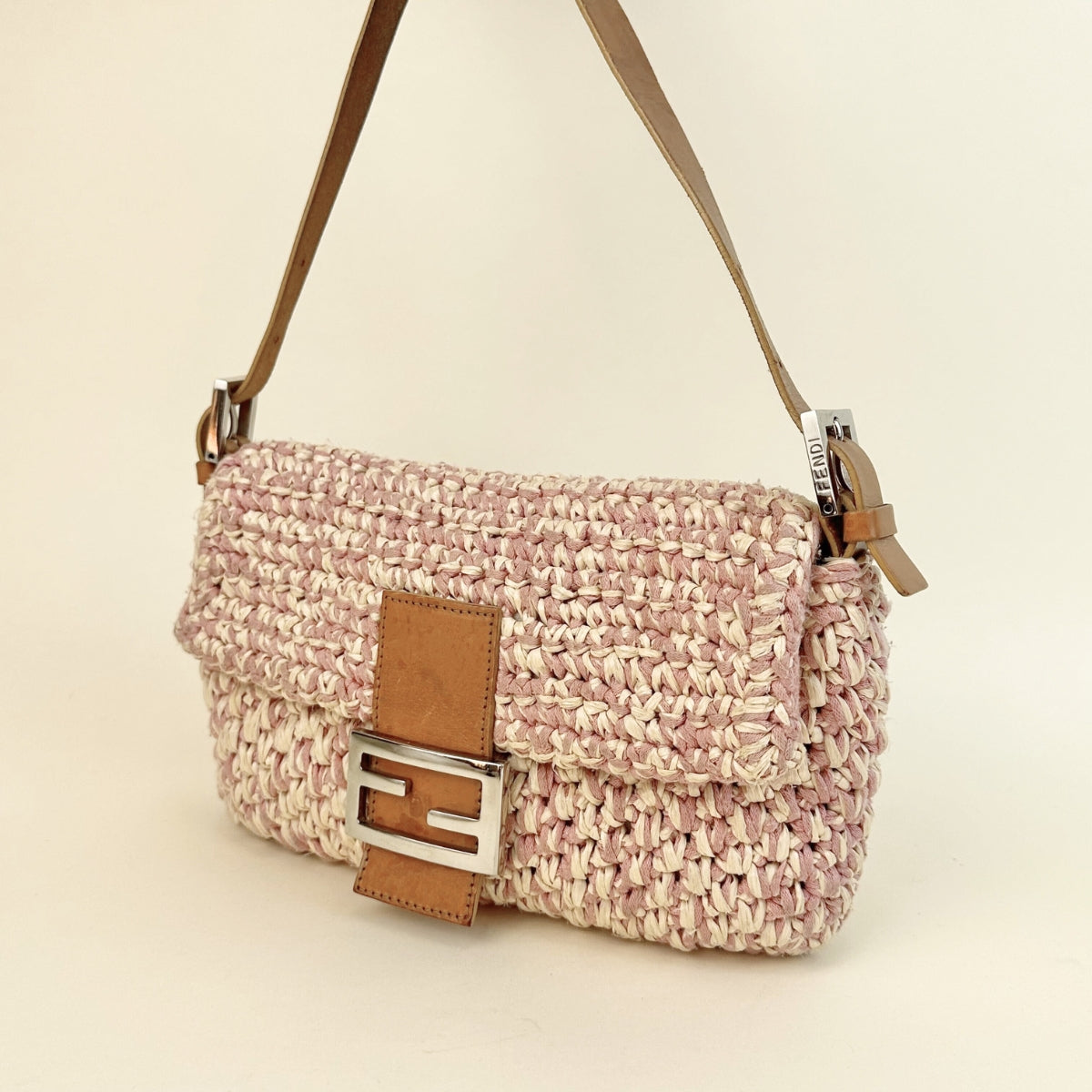 Crochet Baguette in Pink [ReSale]