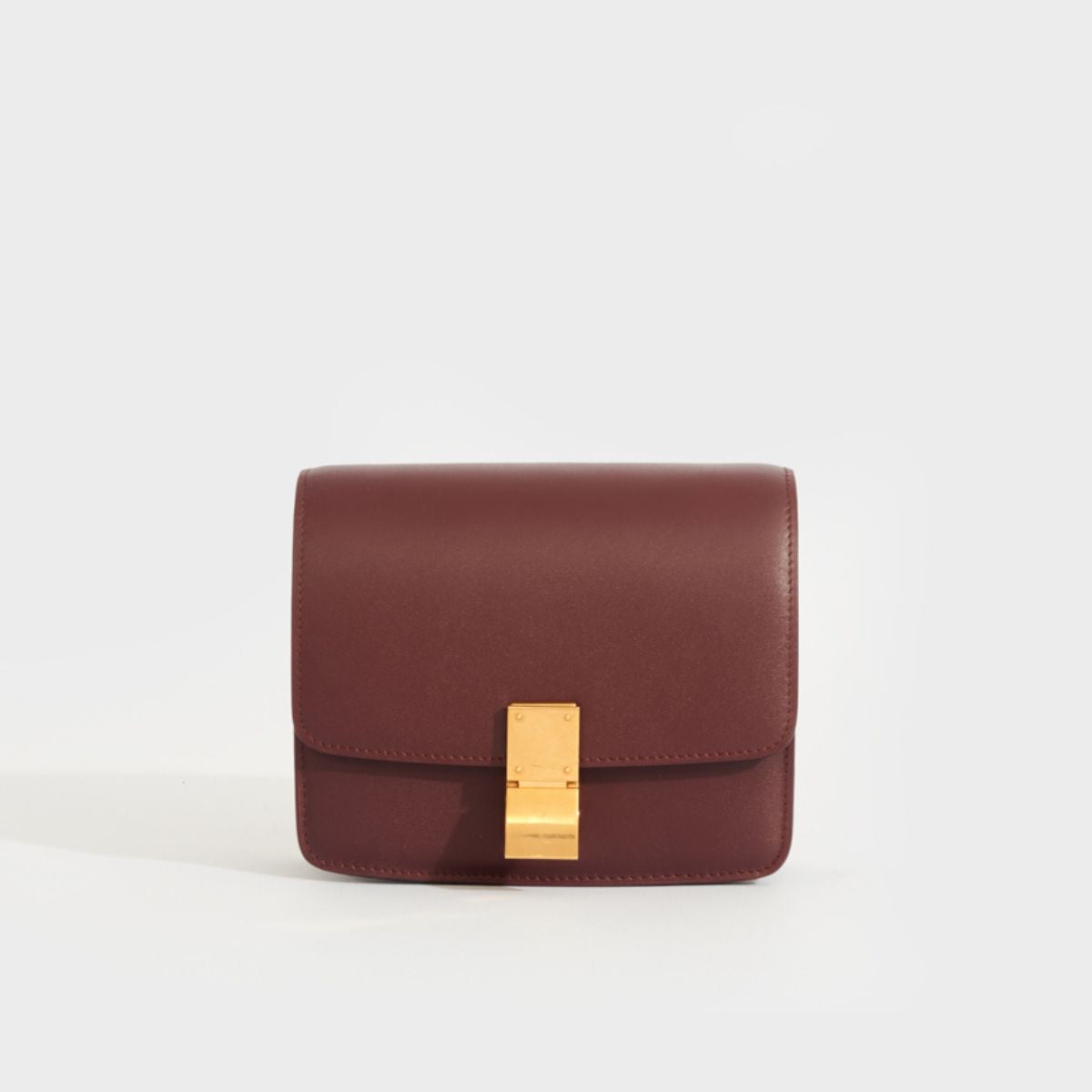 Small Classic Box Shoulder Bag in Bordeaux