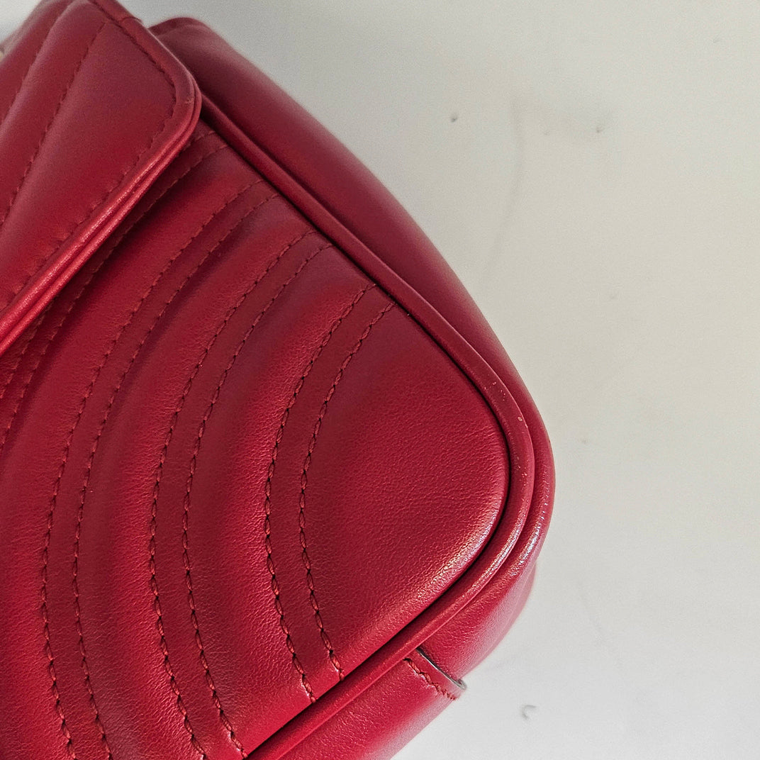 GUCCI GG Marmont Small Shoulder Bag in Red Leather [ReSale]