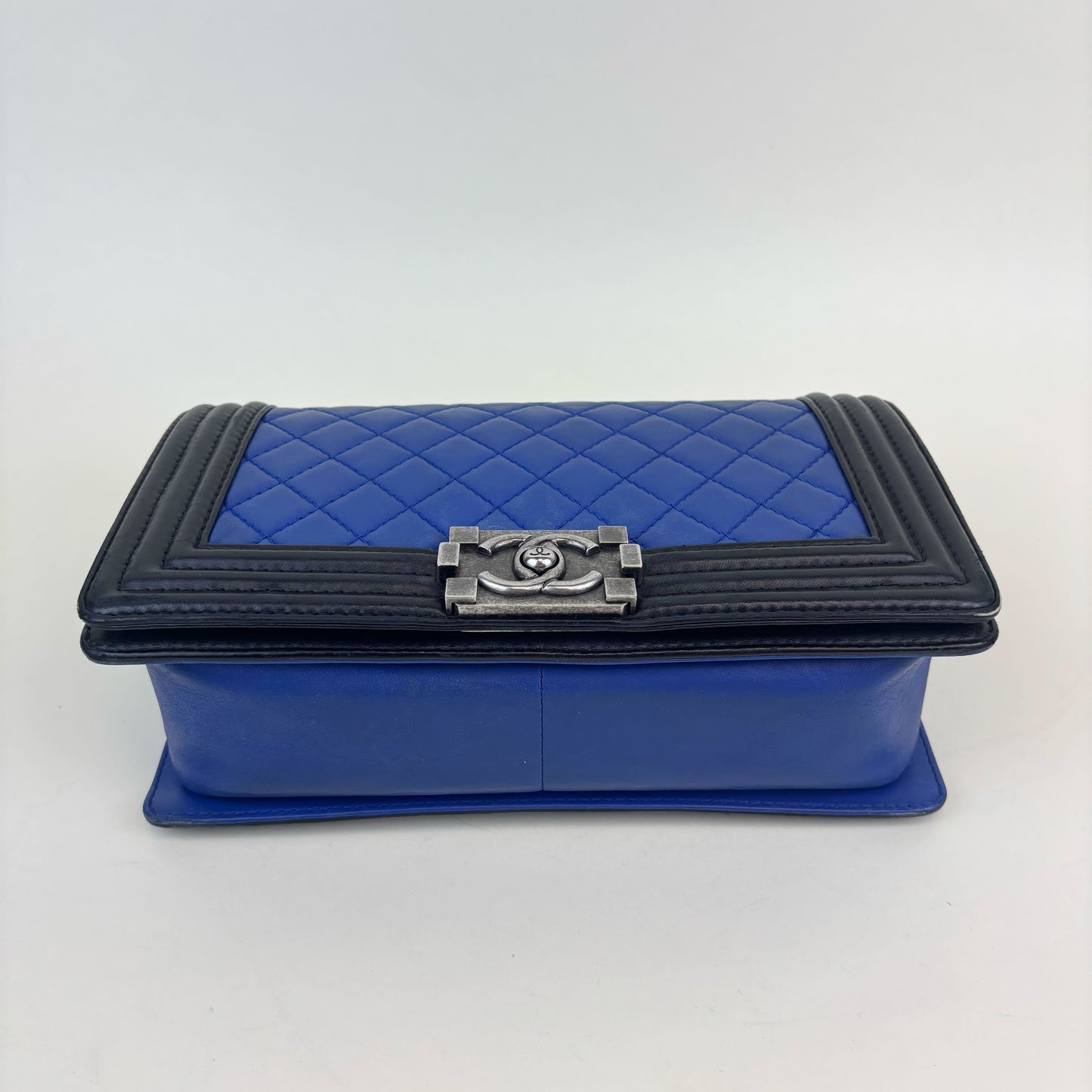 Medium Bicolour Boy Bag in Blue and Black Leather [ReSale]