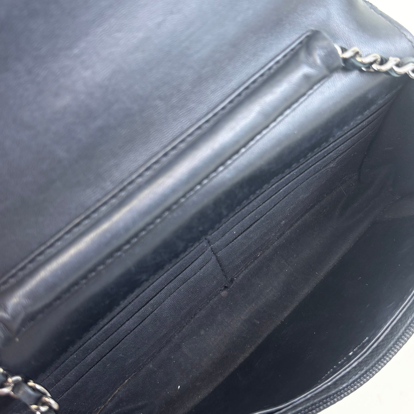 CC Crossing Wallet on Chain in Black Leather [ReSale]