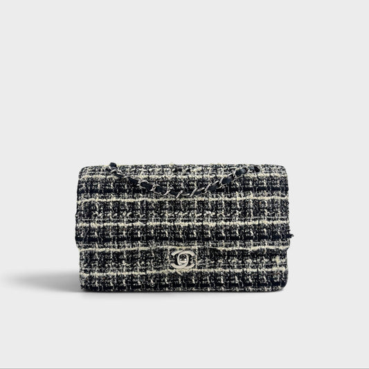 Medium Classic Double Flap Bag in Black & White Tweed 1989-1991