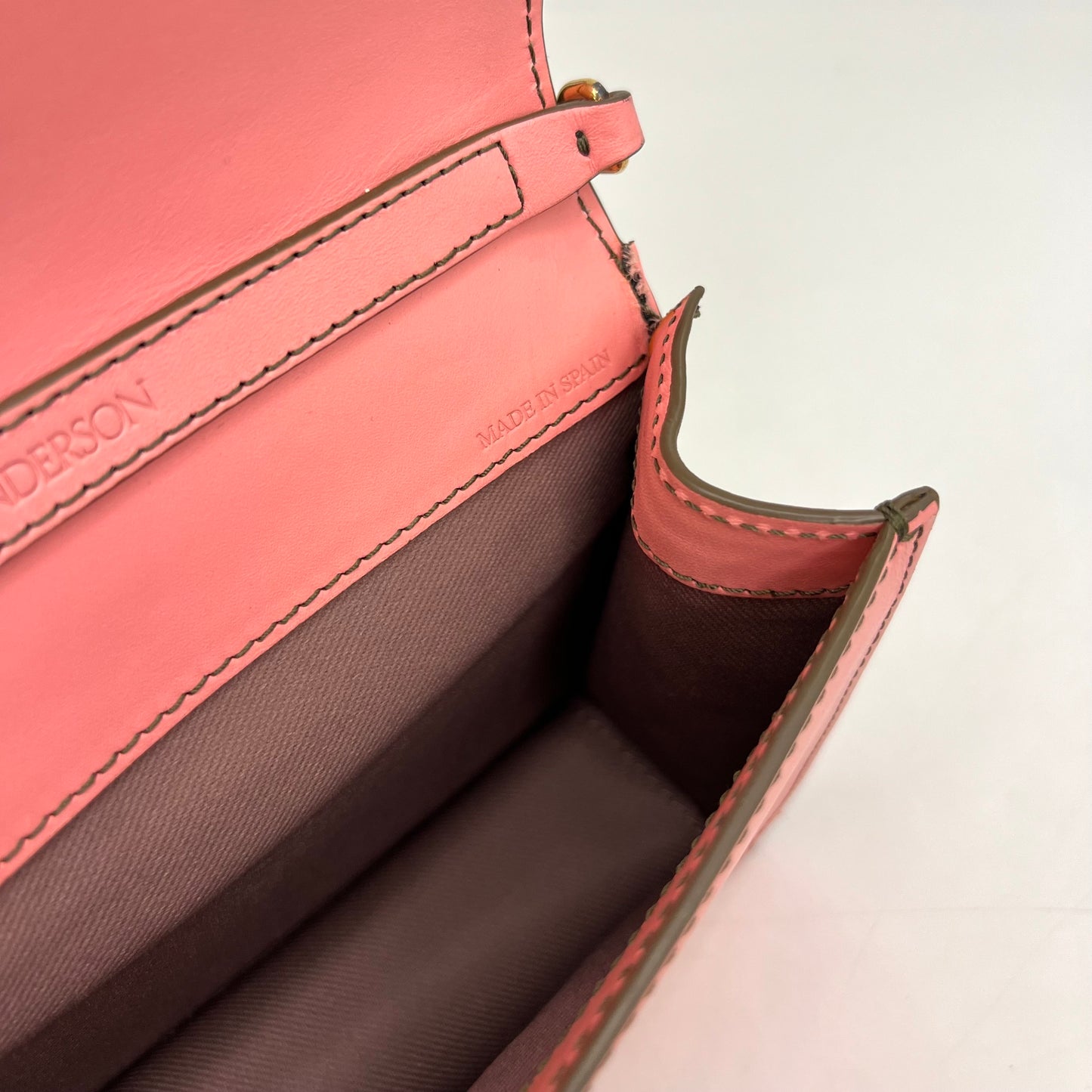 Anchor Logo Small Crossbody in Pink Leather [ReSale]