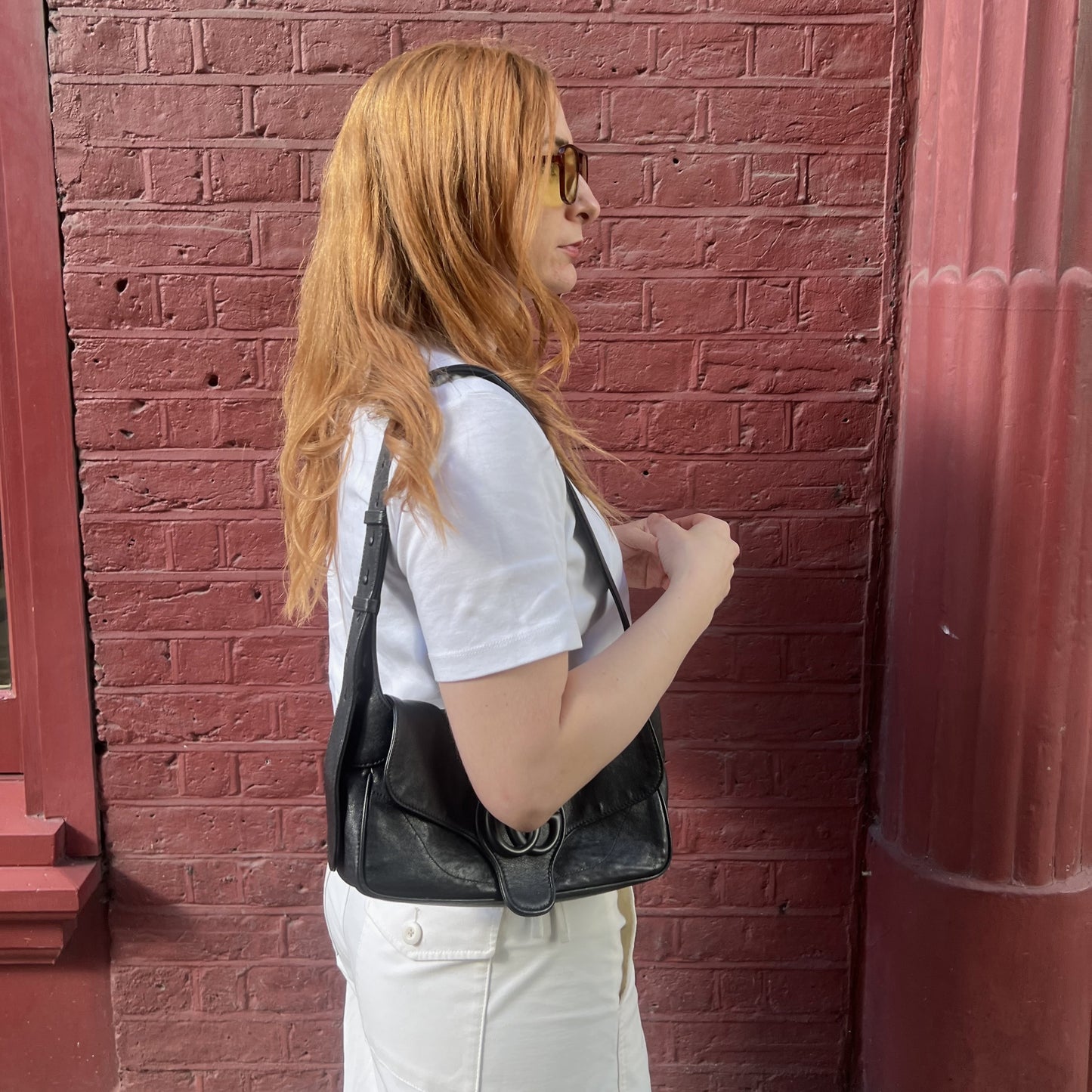 Aphrodite Small Shoulder Bag in Black