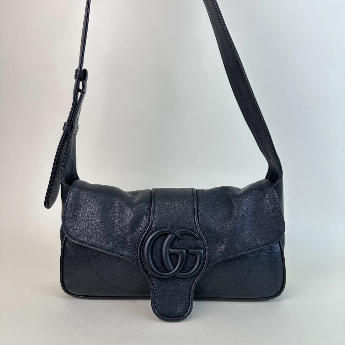 Aphrodite Small Shoulder Bag in Black [ReSale]